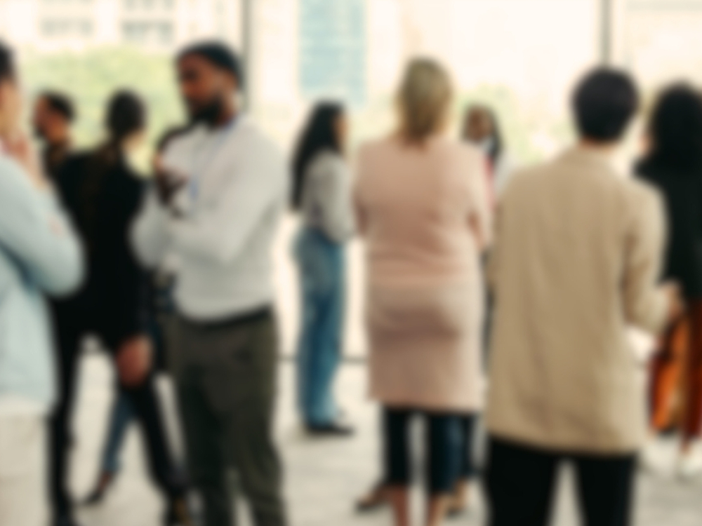 Regroupement de personnes dans un environnement professionnel